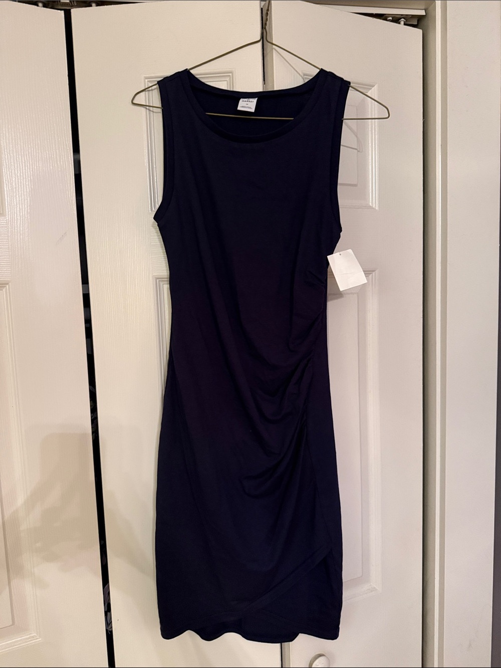 Melrose and Market Navy Sleeveless Ruched Midi Dress